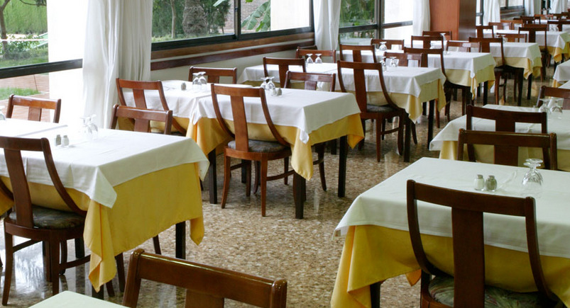 Rosamar Hotel